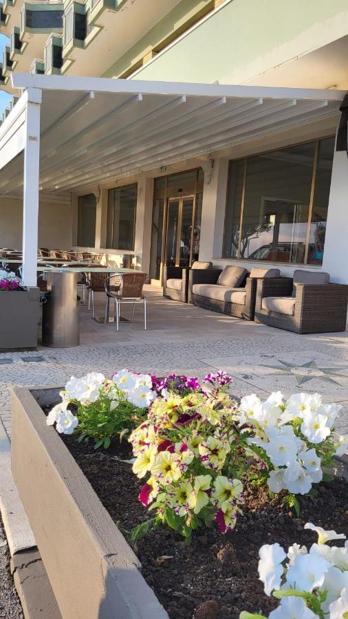 Hotel Metropol 페자로 외부 사진
